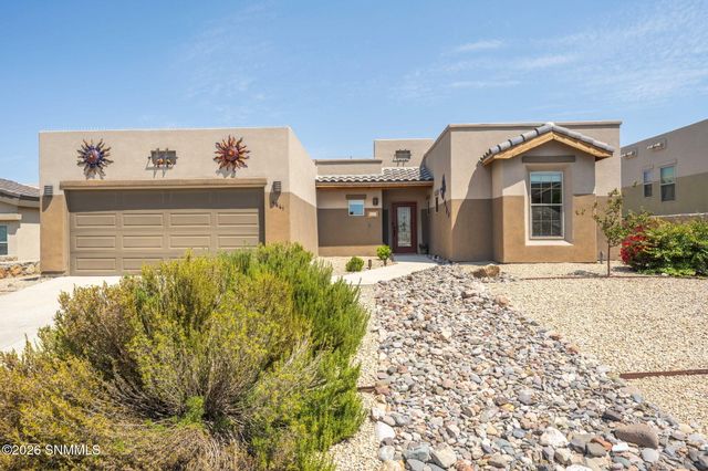 4641 Azure Hills Road, Las Cruces, NM 88011