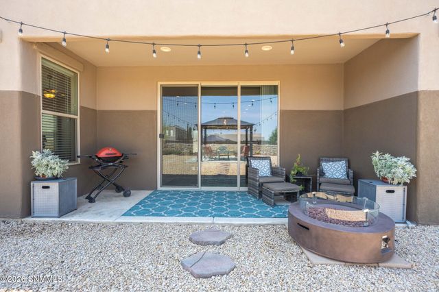 4641 Azure Hills Road, Las Cruces, NM 88011