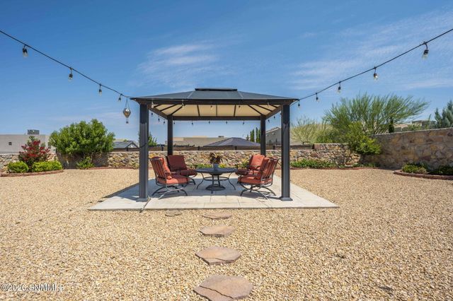 4641 Azure Hills Road, Las Cruces, NM 88011