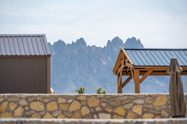 4641 Azure Hills Road, Las Cruces, NM 88011