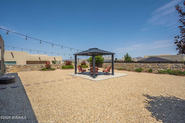 4641 Azure Hills Road, Las Cruces, NM 88011