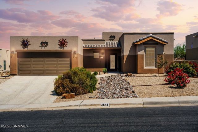 4641 Azure Hills Road, Las Cruces, NM 88011