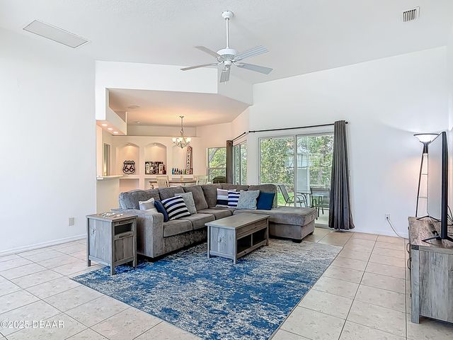 12 Kathleen Trail, Palm Coast, FL 32164