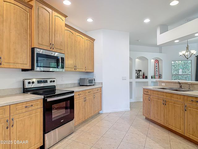 12 Kathleen Trail, Palm Coast, FL 32164