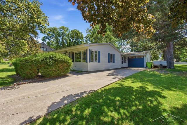 207 Church Street, Auburn, MI 48611