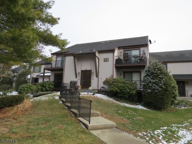 13228 Dell Pl 228, Stanhope Boro, NJ 07874