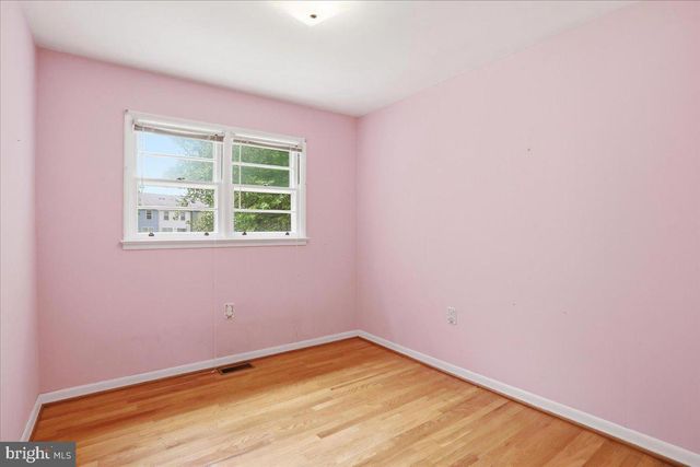 148 BAKER RD, Martinsburg, WV 25405