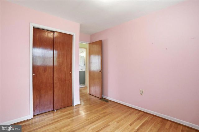 148 BAKER RD, Martinsburg, WV 25405