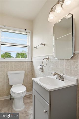148 BAKER RD, Martinsburg, WV 25405