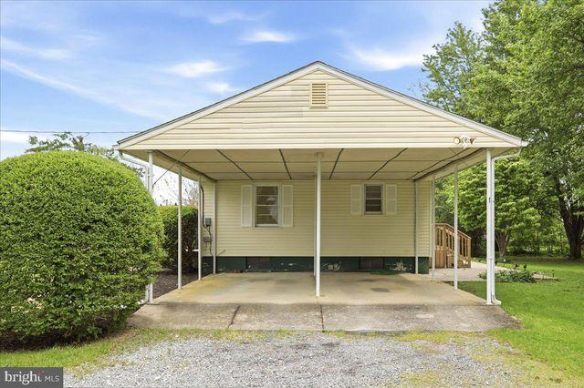 148 BAKER RD, Martinsburg, WV 25405