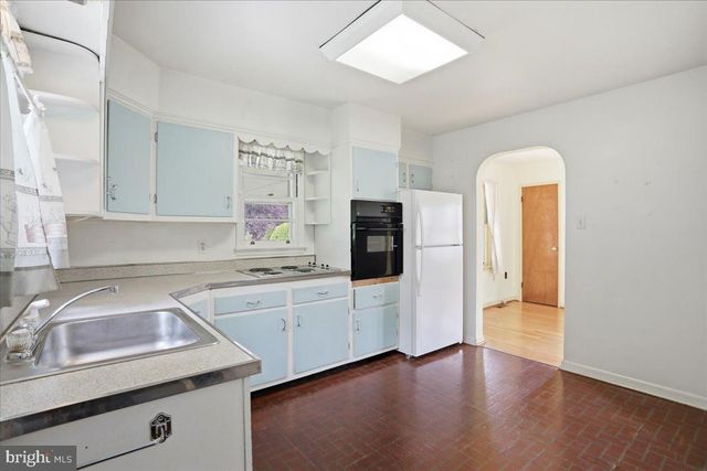 148 BAKER RD, Martinsburg, WV 25405