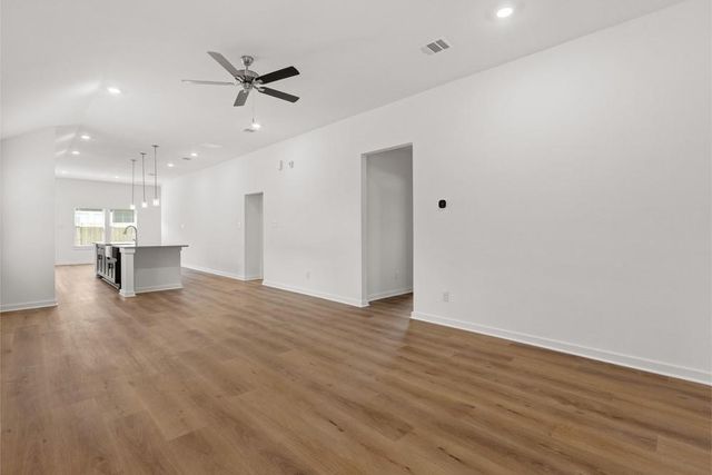 402 Dorion Lagoon Drive, Crosby, TX 77532