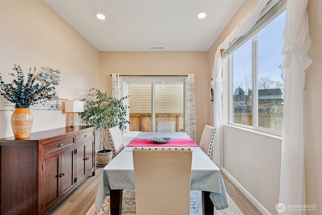 28510 78th Avenue NW, Stanwood, WA 98292