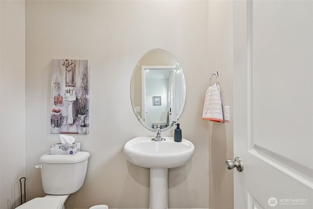 28510 78th Avenue NW, Stanwood, WA 98292