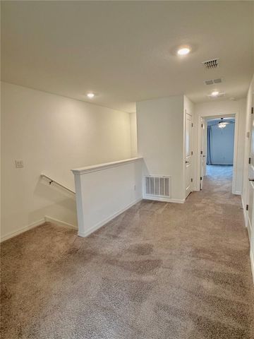 8217 CRESCENT OAKS DRIVE, New Port Richey, FL 34655