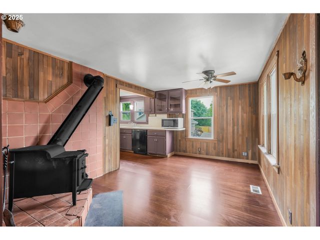 405 Ne 115TH Cir, Vancouver, WA 98685