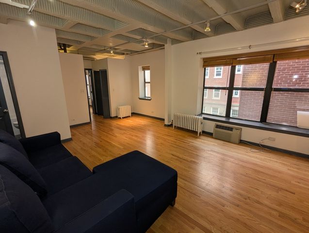 5646 N Kenmore Avenue 4E, Chicago, IL 60660
