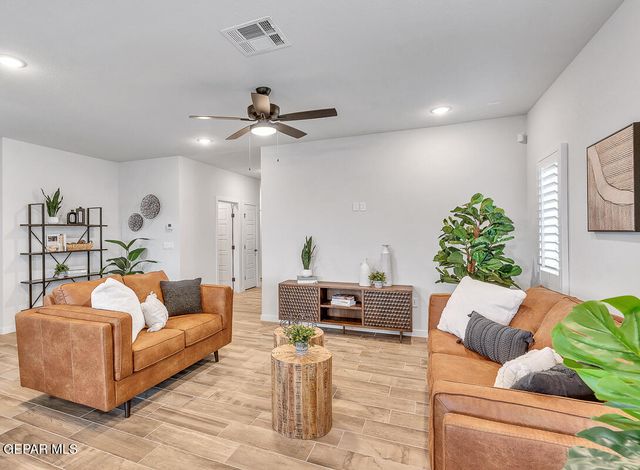 5685 Las Ramblas Avenue, El Paso, TX 79934