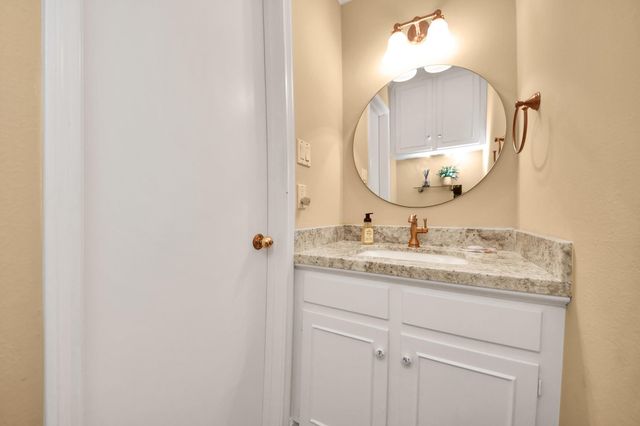 10115 Holly Springs Drive, Houston, TX 77042