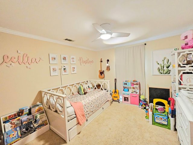 10115 Holly Springs Drive, Houston, TX 77042