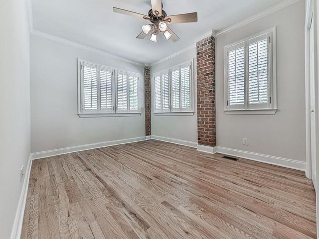 5037 Towne Lake Hills North, Woodstock, GA 30189