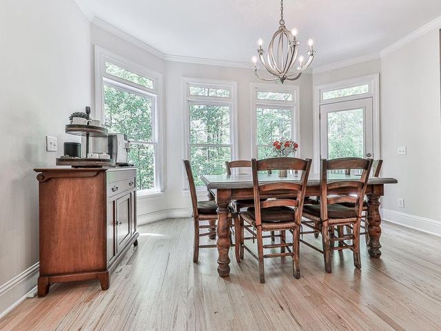 5037 Towne Lake Hills North, Woodstock, GA 30189