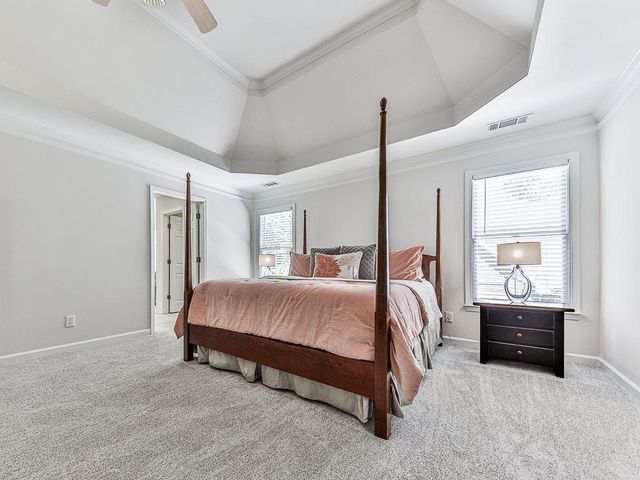 5037 Towne Lake Hills North, Woodstock, GA 30189