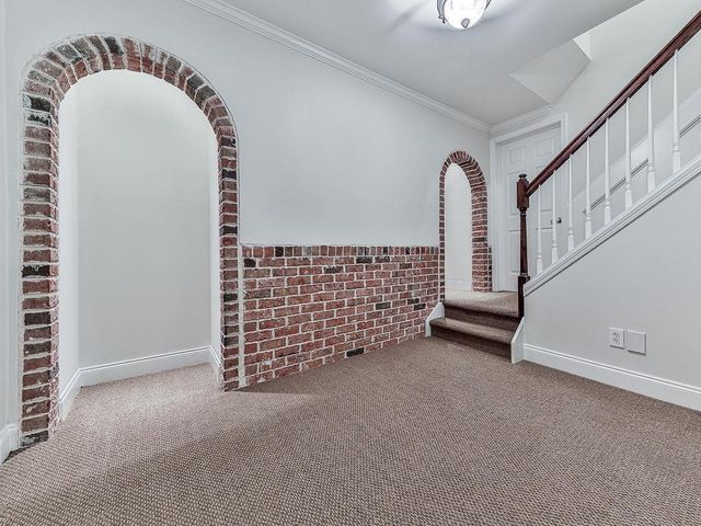 5037 Towne Lake Hills North, Woodstock, GA 30189