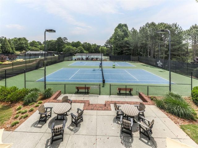 5037 Towne Lake Hills North, Woodstock, GA 30189