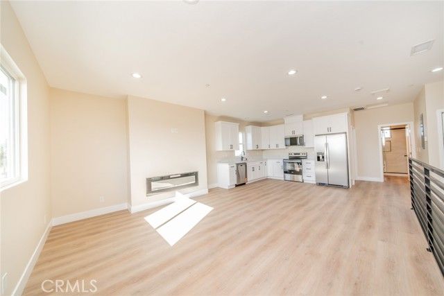 11186 vernon Avenue A, Chino, CA 91710