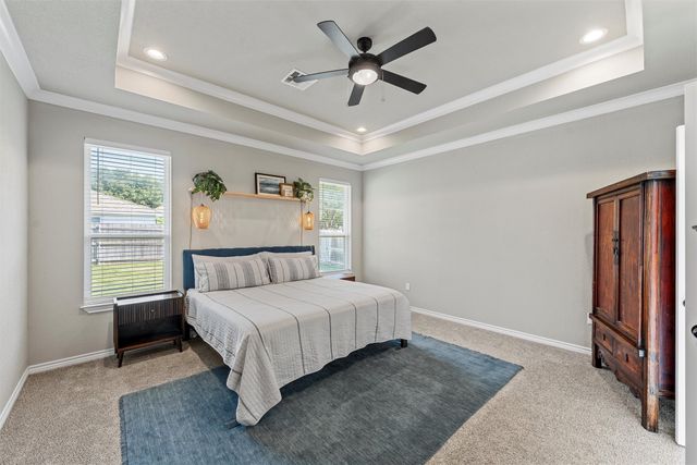 857 Day Star Drive, Hewitt, TX 76643