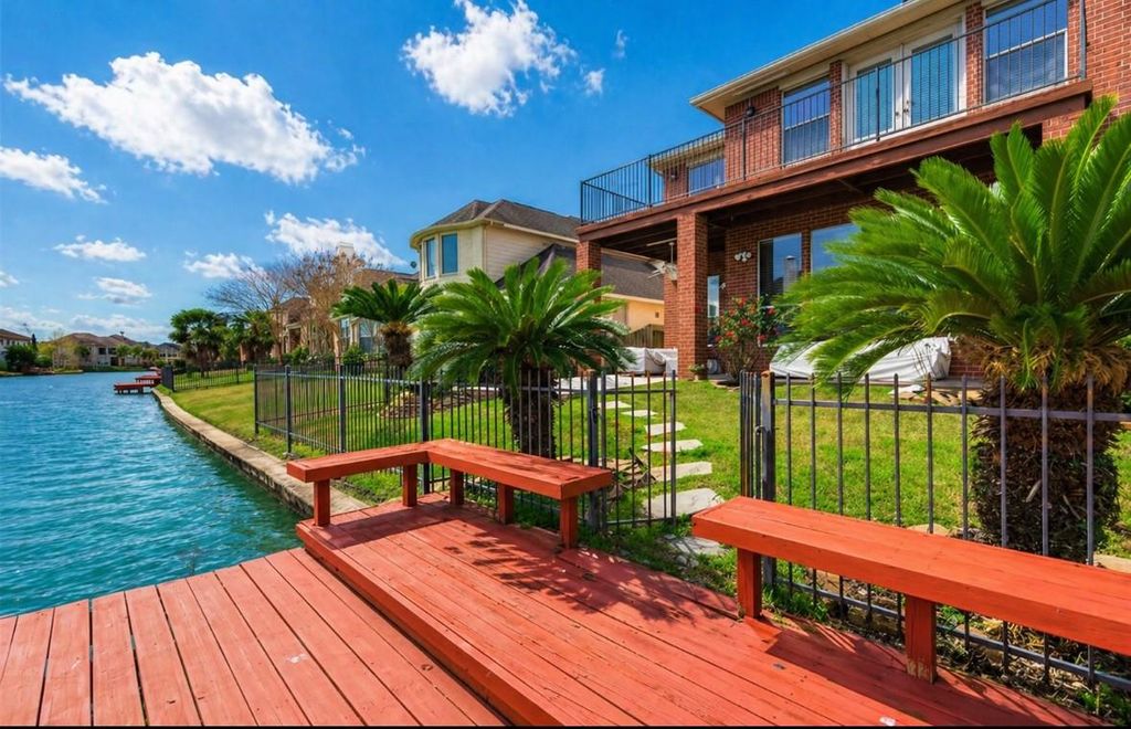 14215 Jaubert Court, Sugar Land, TX 77498