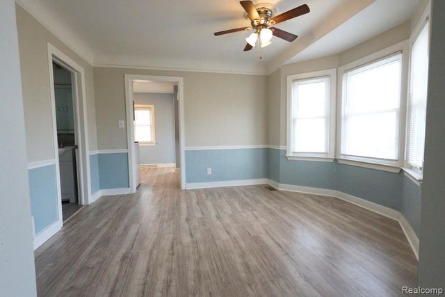 5915 Merriman Road, Garden City, MI 48135