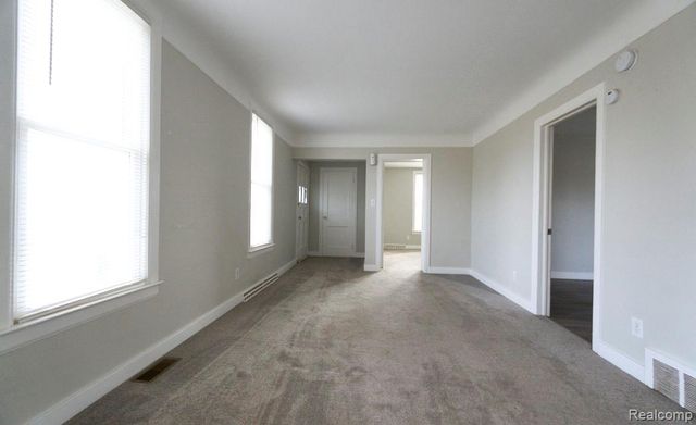 5915 Merriman Road, Garden City, MI 48135