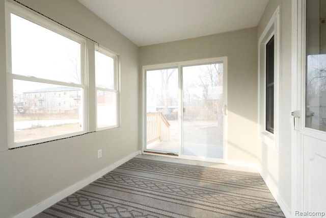 5915 Merriman Road, Garden City, MI 48135