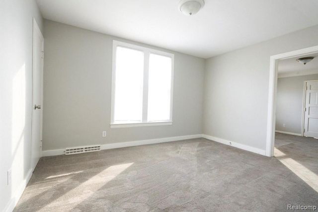 5915 Merriman Road, Garden City, MI 48135