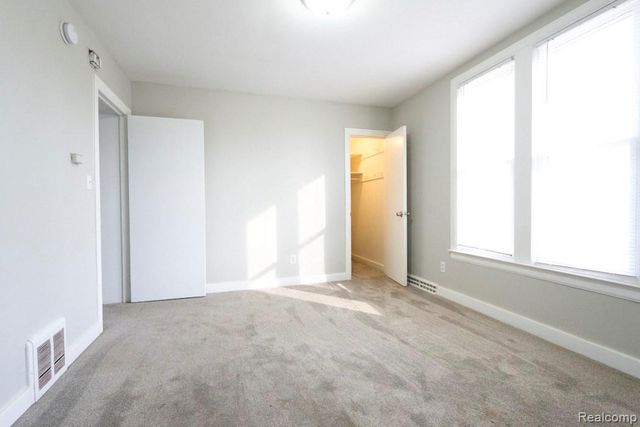 5915 Merriman Road, Garden City, MI 48135