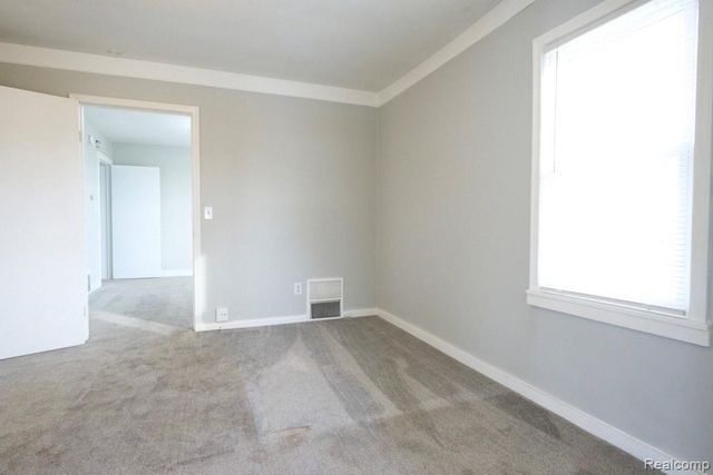 5915 Merriman Road, Garden City, MI 48135