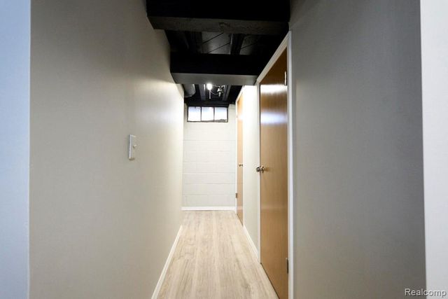 5915 Merriman Road, Garden City, MI 48135