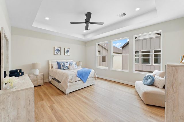 2131 Blalock Road D, Houston, TX 77080