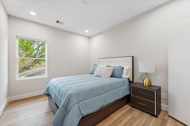 2131 Blalock Road D, Houston, TX 77080