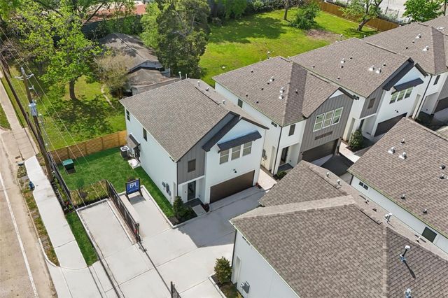 2131 Blalock Road D, Houston, TX 77080