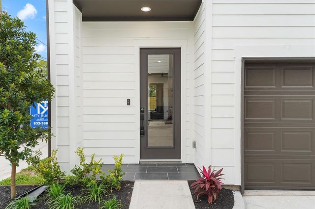 2131 Blalock Road D, Houston, TX 77080