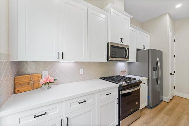 2131 Blalock Road D, Houston, TX 77080