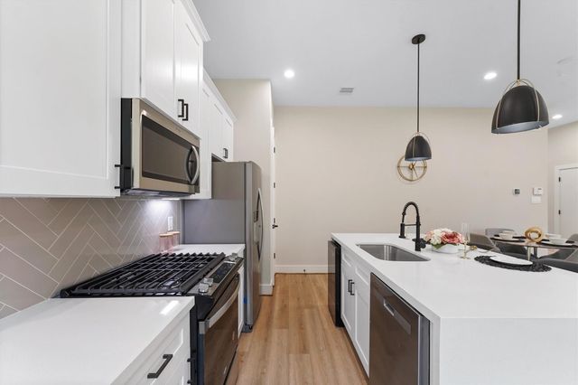 2131 Blalock Road D, Houston, TX 77080