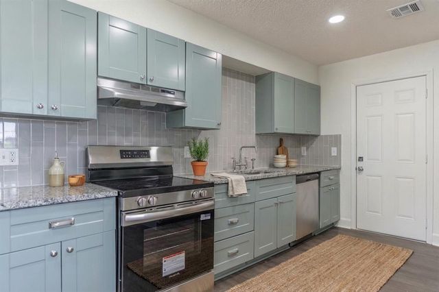 3916 S Youngs Place, Oklahoma City, OK 73119