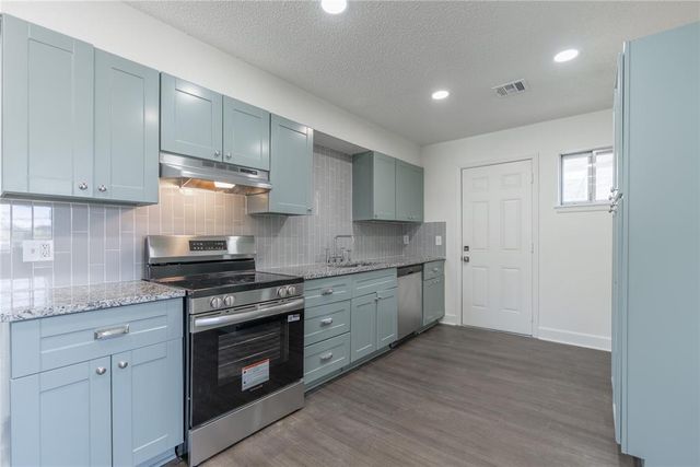 3916 S Youngs Place, Oklahoma City, OK 73119