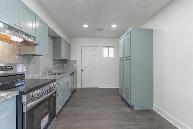 3916 S Youngs Place, Oklahoma City, OK 73119