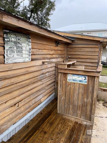 5762 Pensacola Avenue, Orange Beach, AL 36561