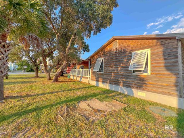 5762 Pensacola Avenue, Orange Beach, AL 36561